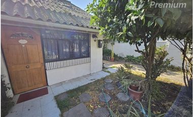 Casa en Venta en CASA EN VENTA EN CONEXION CON TODO EN ÑUÑOA