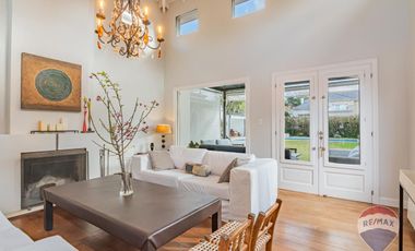 CASA EN VENTA EN ABRIL