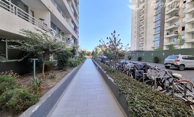 Departamento en Venta en Plaza Nicomedes Guzmán y la Plaza Madeco Vieja