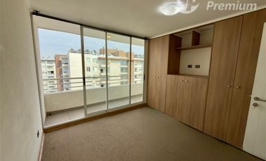 Departamento en Venta en Plaza Nicomedes Guzmán y la Plaza Madeco Vieja
