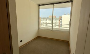 Departamento en Venta en Plaza Nicomedes Guzmán y la Plaza Madeco Vieja