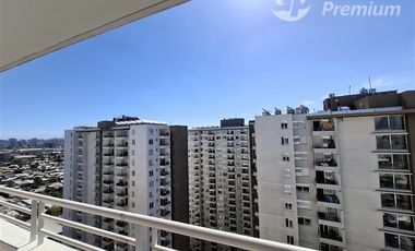 Departamento en Venta en Plaza Nicomedes Guzmán y la Plaza Madeco Vieja
