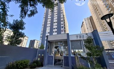 Departamento en Venta en Plaza Nicomedes Guzmán y la Plaza Madeco Vieja