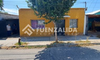 Casa en Venta en Piramide/ Tomas de Campanella