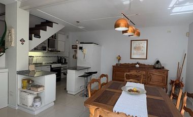 Venta PH 4 ambientes Saavedra Patio y parrilla