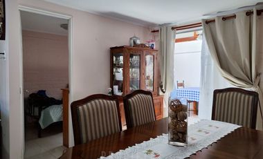 Casa en Arriendo en Arriendo Casa 4D 2B 1Est, Maipú