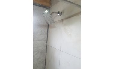 CHALET CON DOS LOCALES Y DEPARTAMENTO