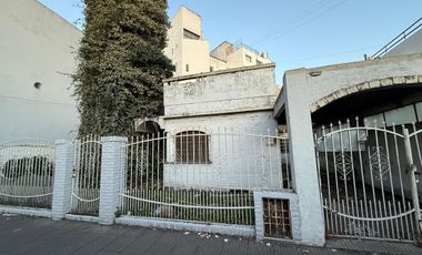 Terreno en venta en Ramos con renta en av de mayo