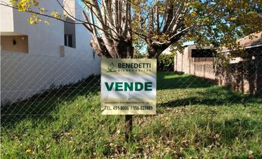 Excelente lote en barrio Caisamar