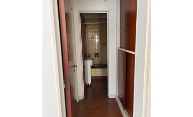 Departamento 2 ambientes en zona La Perla para estudiantes