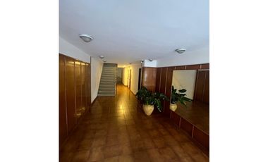 Departamento 2 ambientes en zona La Perla para estudiantes