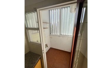 Departamento 2 ambientes en zona La Perla para estudiantes
