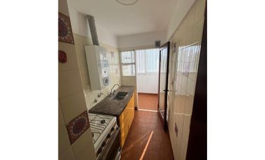 Departamento 2 ambientes en zona La Perla para estudiantes