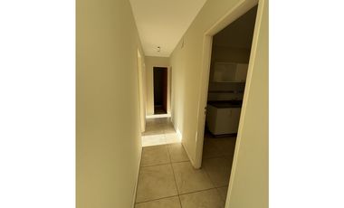 Ed. Jujuy 625 Depto de 3 Habitaciones con cochera.