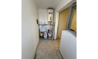 Ed. Jujuy 625 Depto de 3 Habitaciones con cochera.