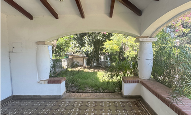 Larrea 153 - Casona De Época Con Pileta 2900m2 - Río Ceballos