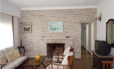 Espectacular Chalet de 3 dormitorios cerca del mar en Punta Mogotes