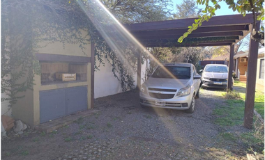 Arguello casa con pileta y gran salón de usos múltiples - Zona Norte