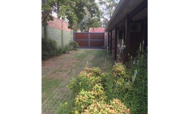 Arguello casa con pileta y gran salón de usos múltiples - Zona Norte