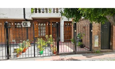 CASA EN PH 2 AMBIENTES