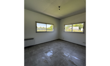 EXCELENTE CASA A LA VENTA EN EL NACIONAL