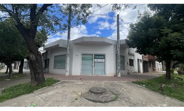 Venta | Importante inmueble sobre esquina.