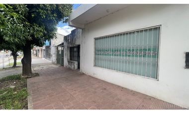 Venta | Importante inmueble sobre esquina.