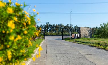 Las Tinajas Barrio Parque , Lotes de 900 m2