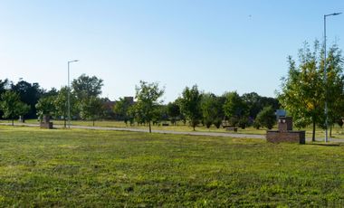 Las Tinajas Barrio Parque , Lotes de 900 m2