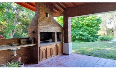 Chacras de Open Door casa en venta lote 4000
