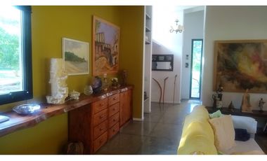 Chacras de Open Door casa en venta lote 4600