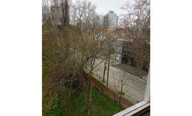 Departamento de 3 ambientes en zona macrocentro