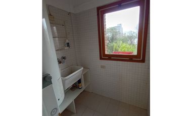 Departamento de 3 ambientes en zona macrocentro