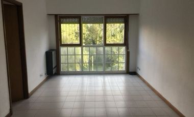 Departamento de 3 ambientes en zona macrocentro