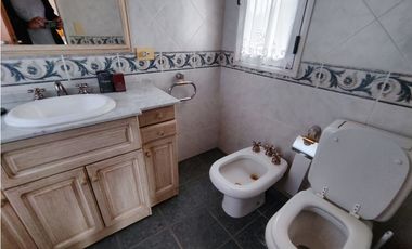 Chacras de Open Door , casa en venta permuto-financio