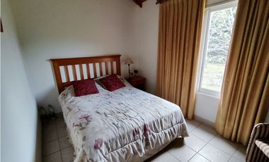 Chacras de Open Door , casa en venta permuto-financio