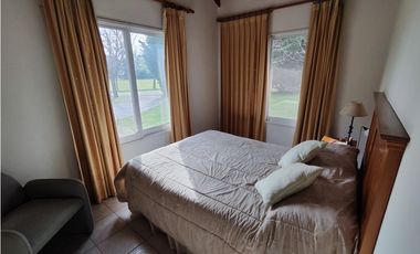 Chacras de Open Door , casa en venta permuto-financio