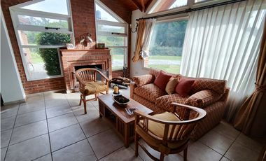 Chacras de Open Door , casa en venta permuto-financio
