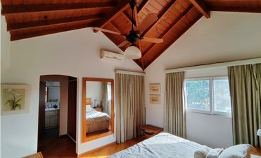 Chacras de Open Door , casa en venta permuto-financio