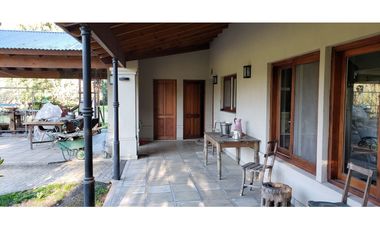 Chacras de Open Door casa en venta lote 3200 m2