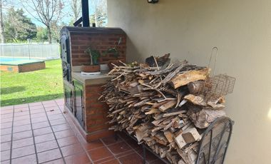 Chacras de Open Door casa en venta lote 3250 m2