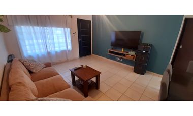 EXCELENTE CHALET A 200 MTS AV. BRANDSEN EN VENTA. PROXIMO A. OESTE