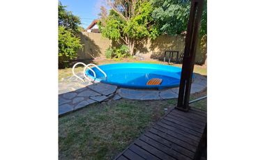 EXCELENTE CHALET A 200 MTS AV. BRANDSEN EN VENTA. PROXIMO A. OESTE