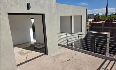 Casa en venta en Barrio Privado Lomas de Russell - Maipú
