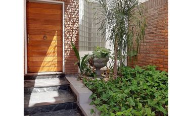 Venta Casa Centro de Corrientes