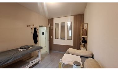 Venta | Conjunto de oficinas sobre esquina.