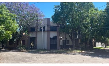 Venta | Conjunto de oficinas sobre esquina.