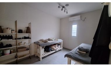 Venta | Conjunto de oficinas sobre esquina.