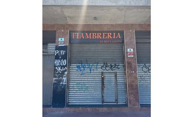 LOCAL EN ALQUILER. ITUZAINGO NORTE. ZONA COMERCIAL