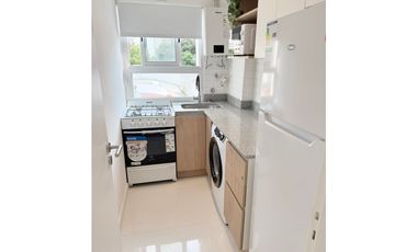 MONOAMBIENTE RECICLADO A NUEVO – CON BALCÓN FRANCÉS RIVADAVIA 2700